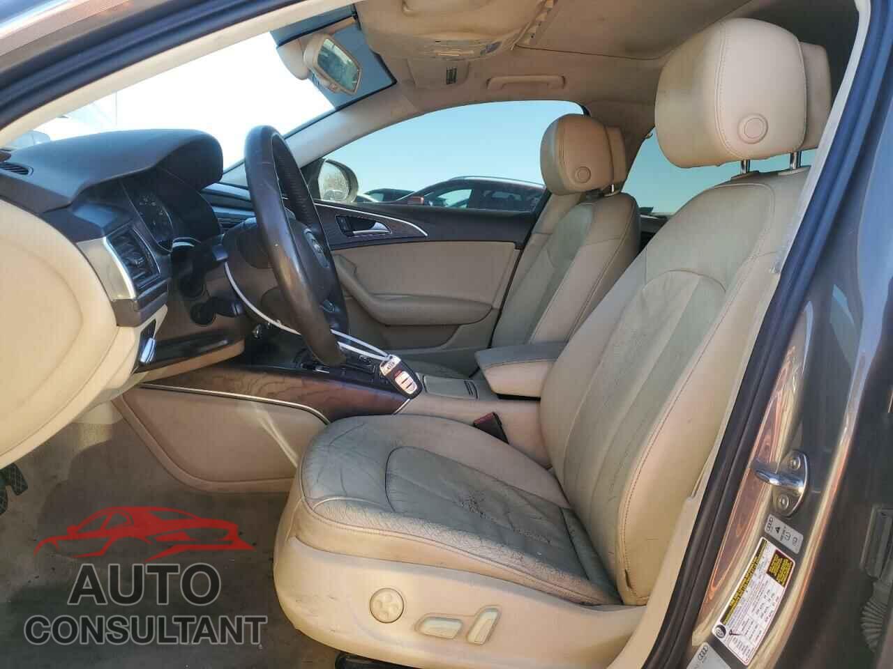 AUDI A6 2013 - WAUGFAFC0DN087330