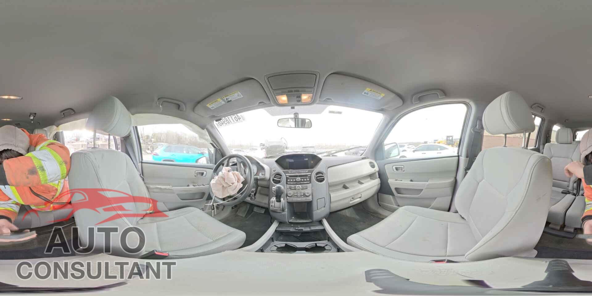 HONDA PILOT 2015 - 5FNYF4H26FB050247