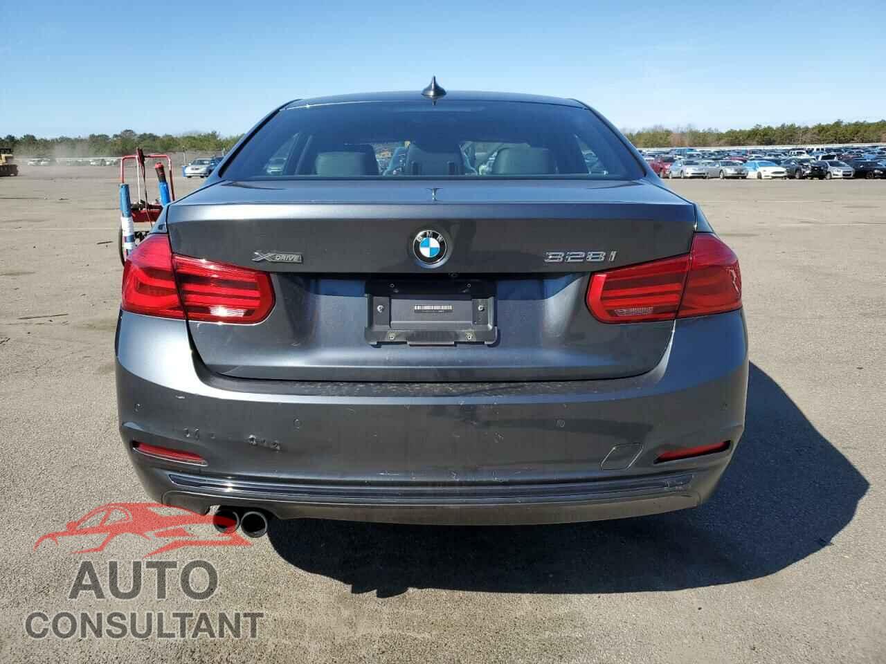 BMW 3 SERIES 2016 - WBA8E3G57GNU05810