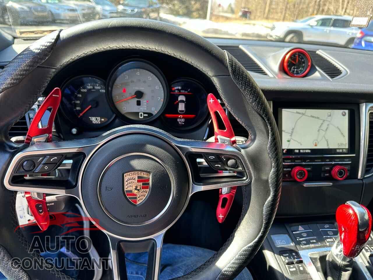 PORSCHE MACAN 2015 - WP1AB2A52FLB52629
