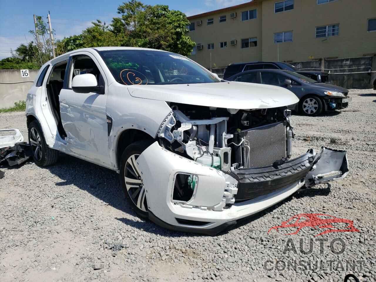 MITSUBISHI OUTLANDER 2021 - JA4APUAU5MU006345