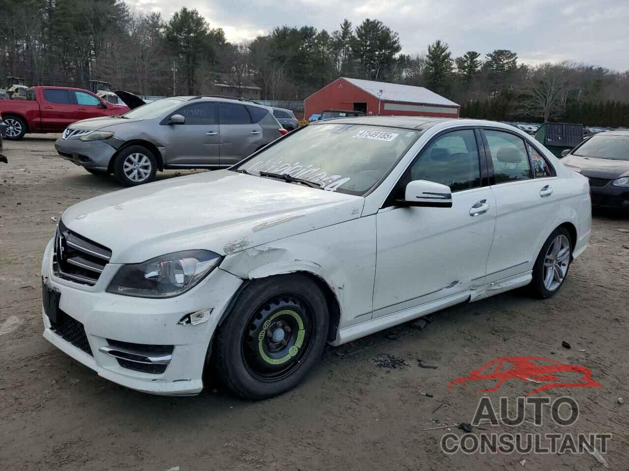 MERCEDES-BENZ C-CLASS 2012 - WDDGF8BB9CA644854