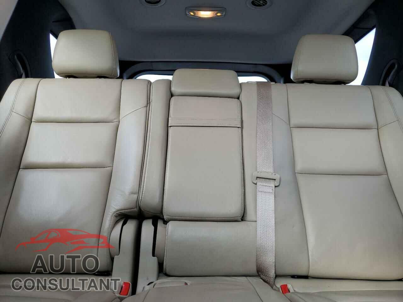 DODGE DURANGO 2018 - 1C4RDJDG4JC177000