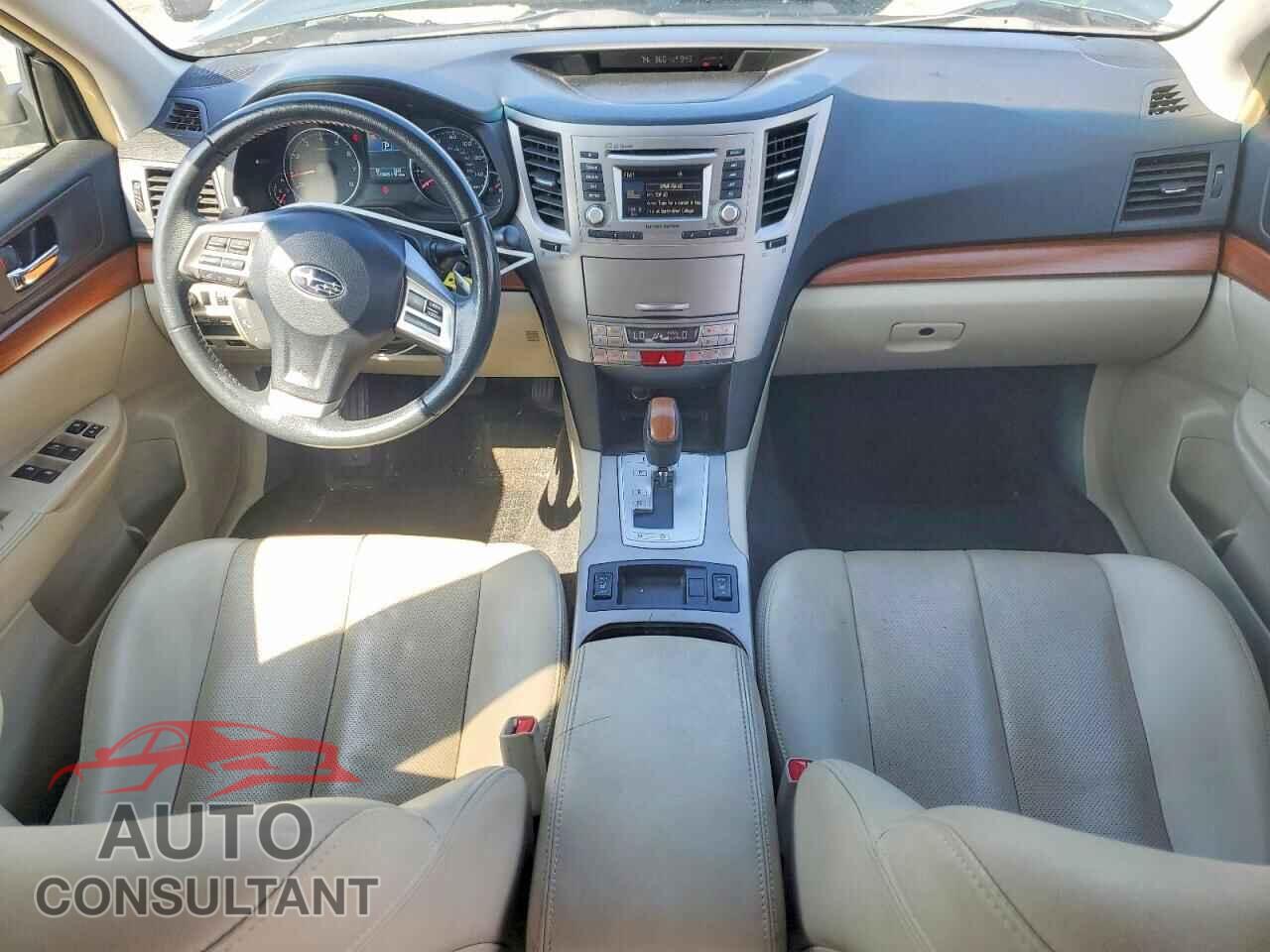 SUBARU OUTBACK 2014 - 4S4BRBLC4E3242193