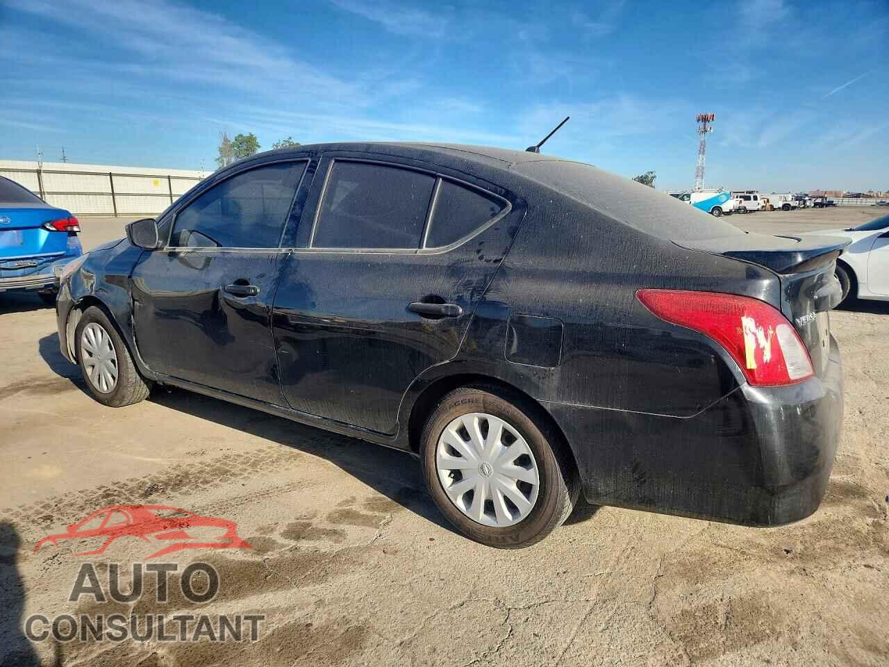 NISSAN VERSA 2019 - 3N1CN7AP7KL868332