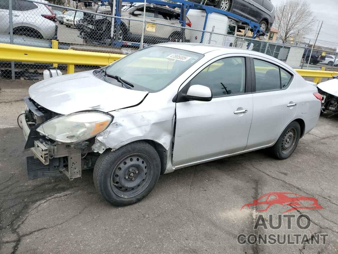 NISSAN VERSA 2013 - 3N1CN7AP1DL833322