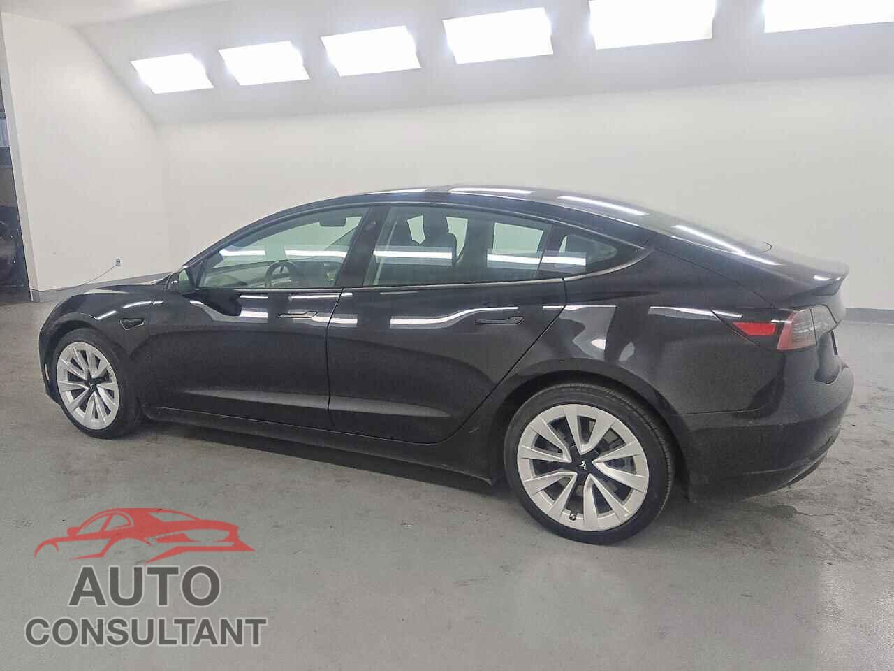 TESLA MODEL 3 2023 - 5YJ3E1EA7PF459365