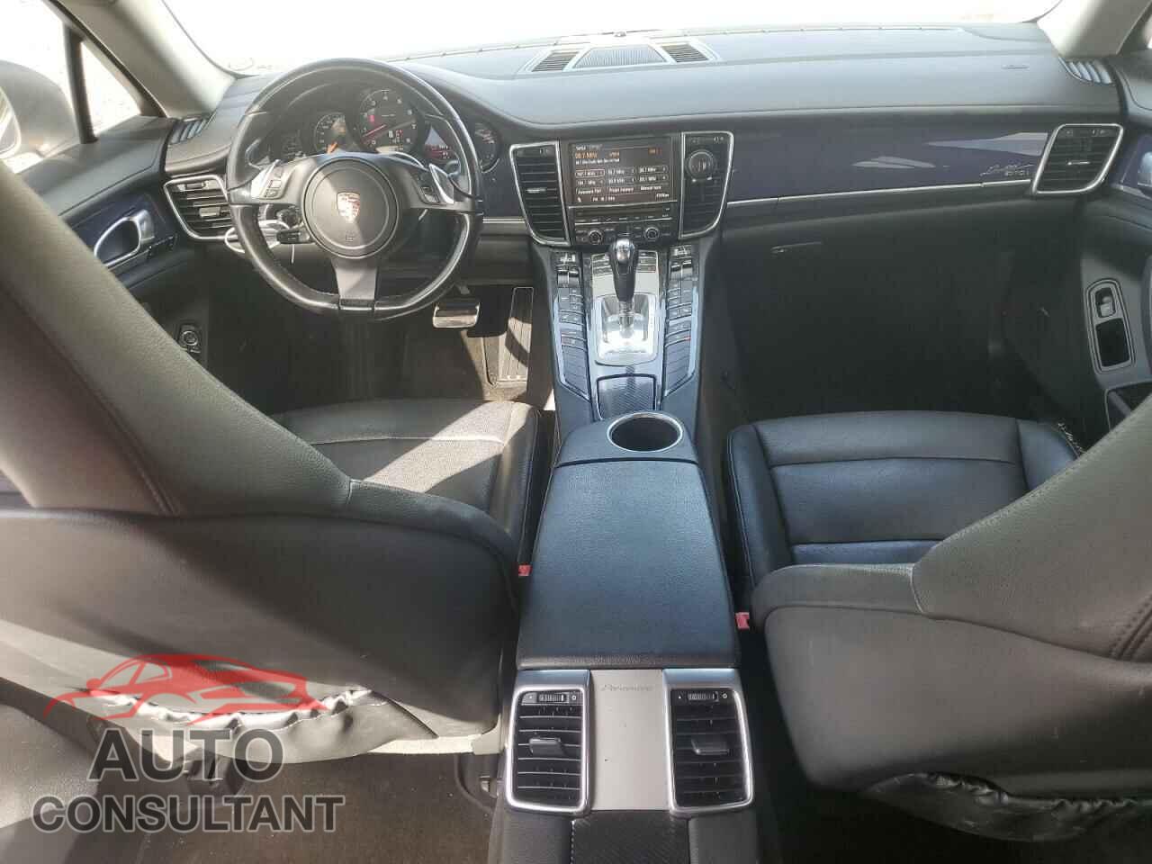 PORSCHE PANAMERA 2011 - WP0AA2A72BL010443