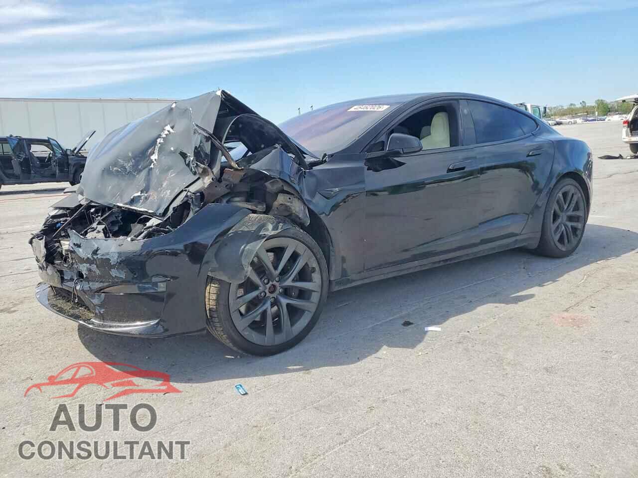 TESLA MODEL S 2021 - 5YJSA1E67MF451829