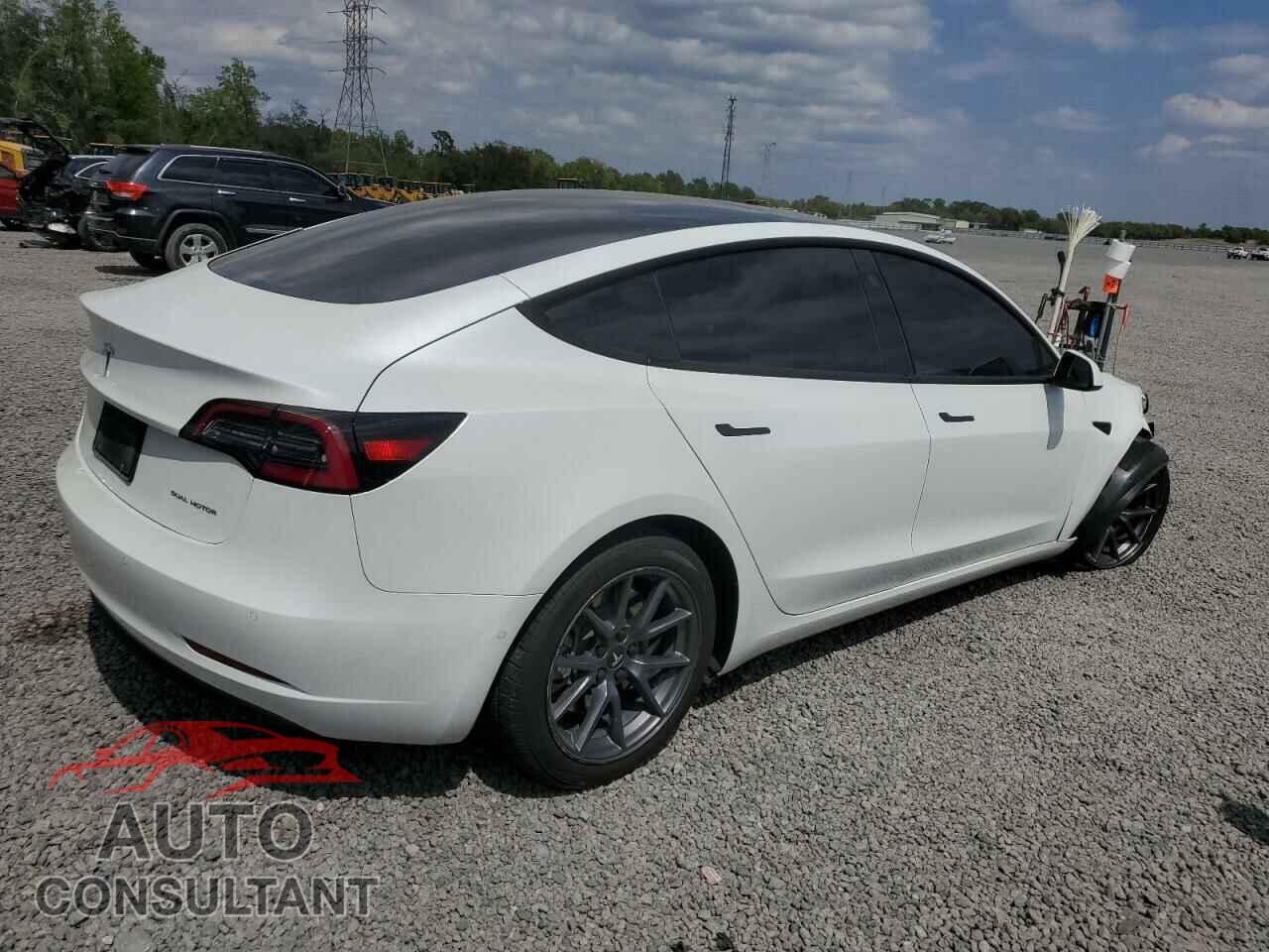 TESLA MODEL 3 2022 - 5YJ3E1EB7NF342309