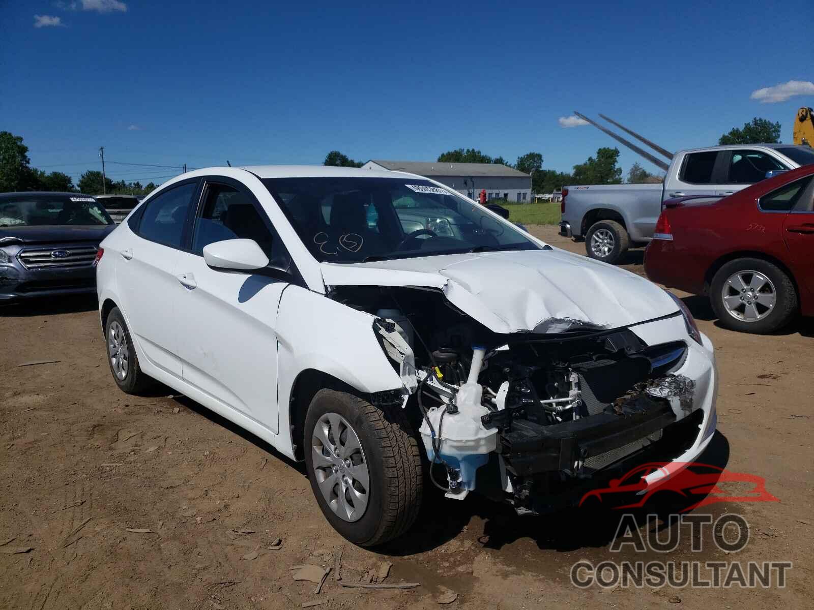 HYUNDAI ACCENT 2017 - KMHCT4AE5HU174328