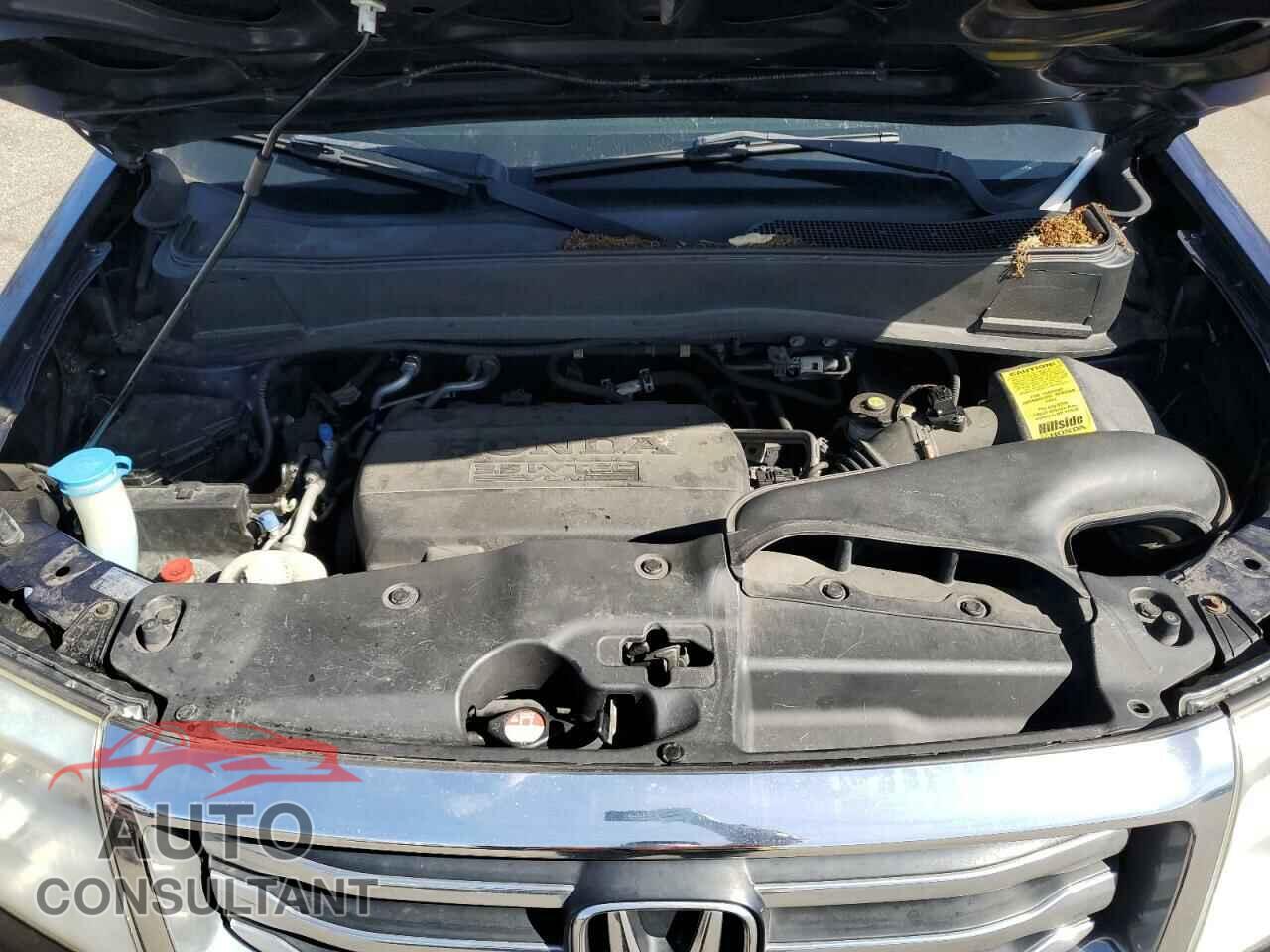 HONDA PILOT 2014 - 5FNYF4H5XEB016126