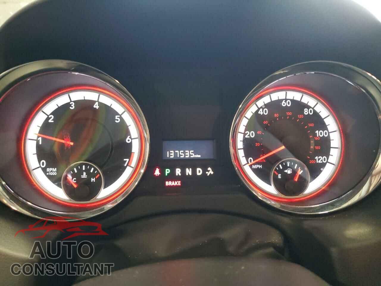 DODGE CARAVAN 2015 - 2C4RDGCG7FR616127