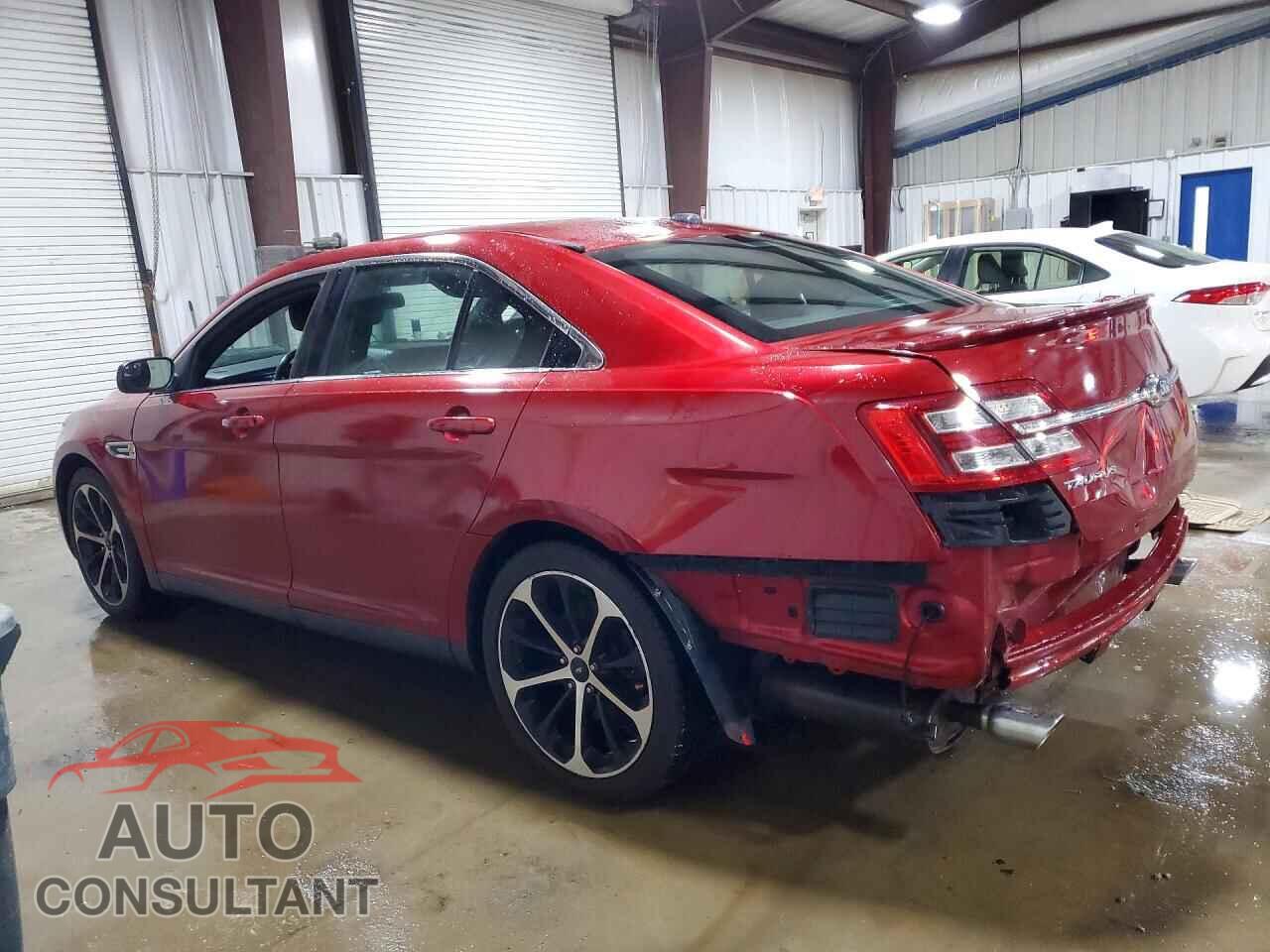 FORD TAURUS 2015 - 1FAHP2E82FG105542