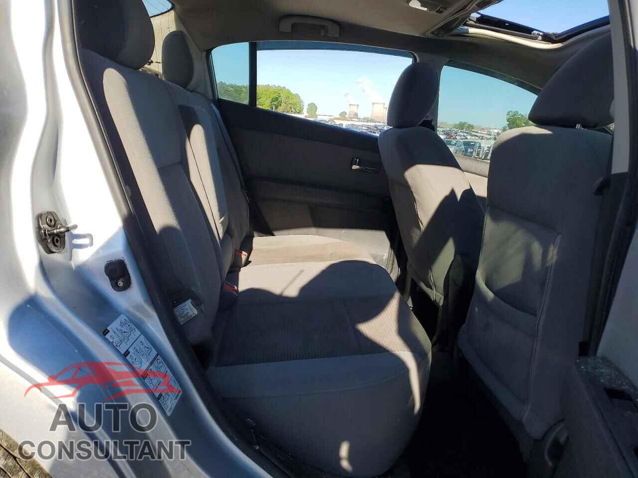 NISSAN SENTRA 2011 - 3N1AB6AP2BL728604