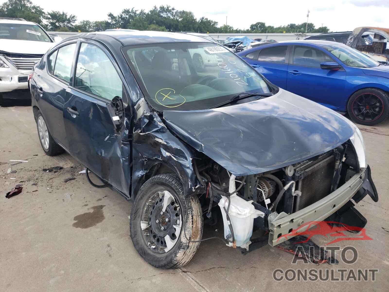 NISSAN VERSA 2017 - 3N1CN7AP2HL825977