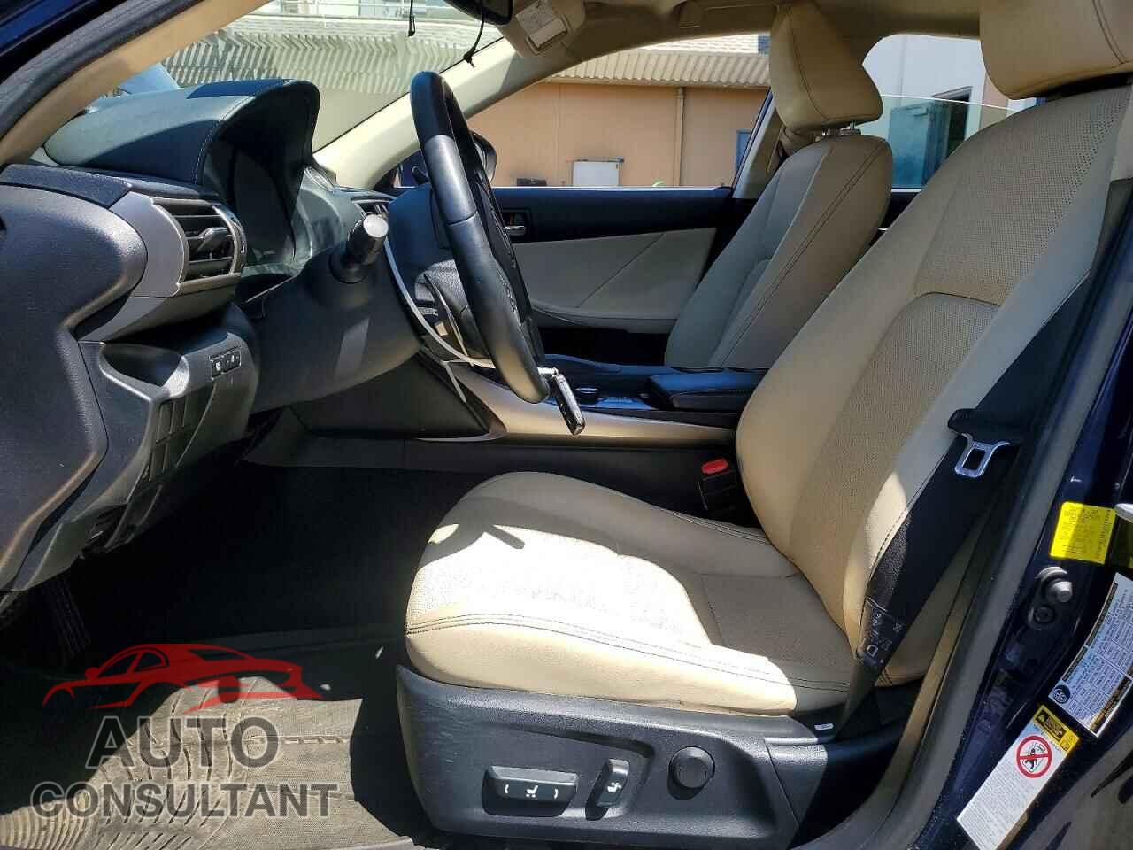 LEXUS IS 2014 - JTHBF1D21E5012384