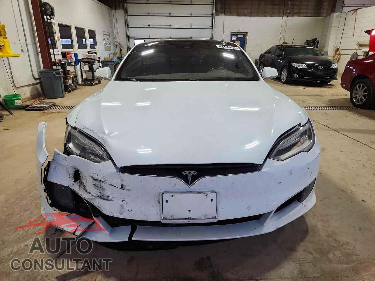 TESLA MODEL S 2016 - 5YJSA1E46GF155204