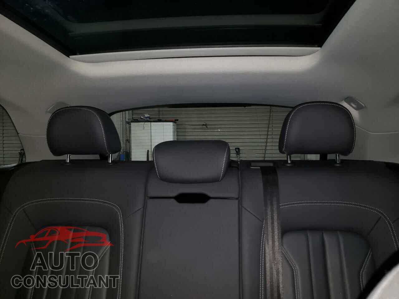 AUDI Q5 2021 - WA1BAAFY3M2018683