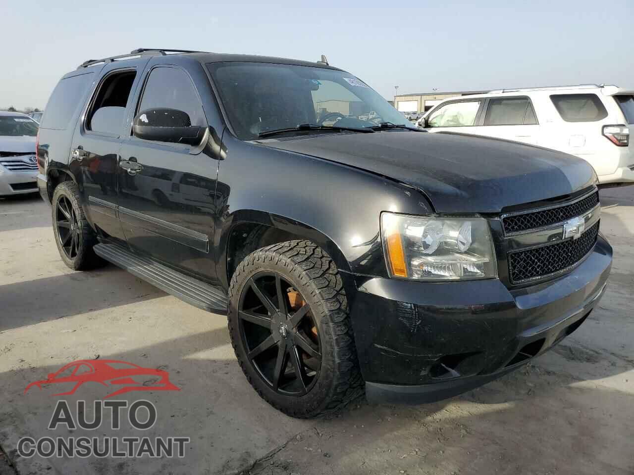 CHEVROLET TAHOE 2013 - 1GNSCCE01DR280630