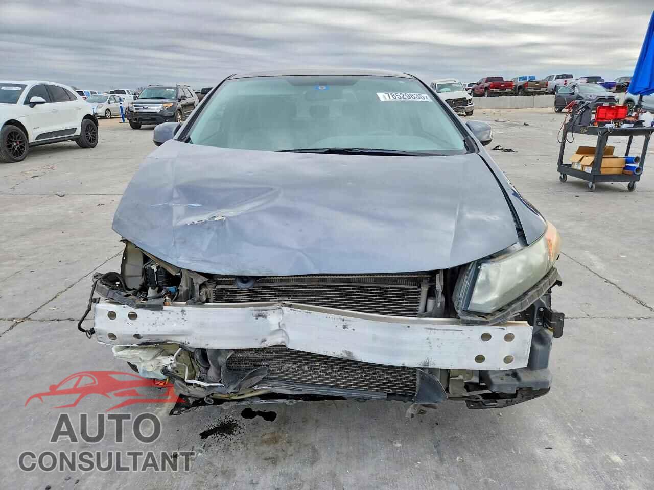 HONDA CIVIC 2012 - 2HGFB2F50CH325025