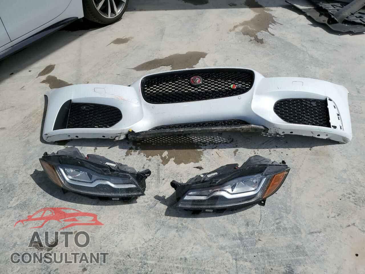 JAGUAR XF 2016 - SAJBG4BV4GCY04560