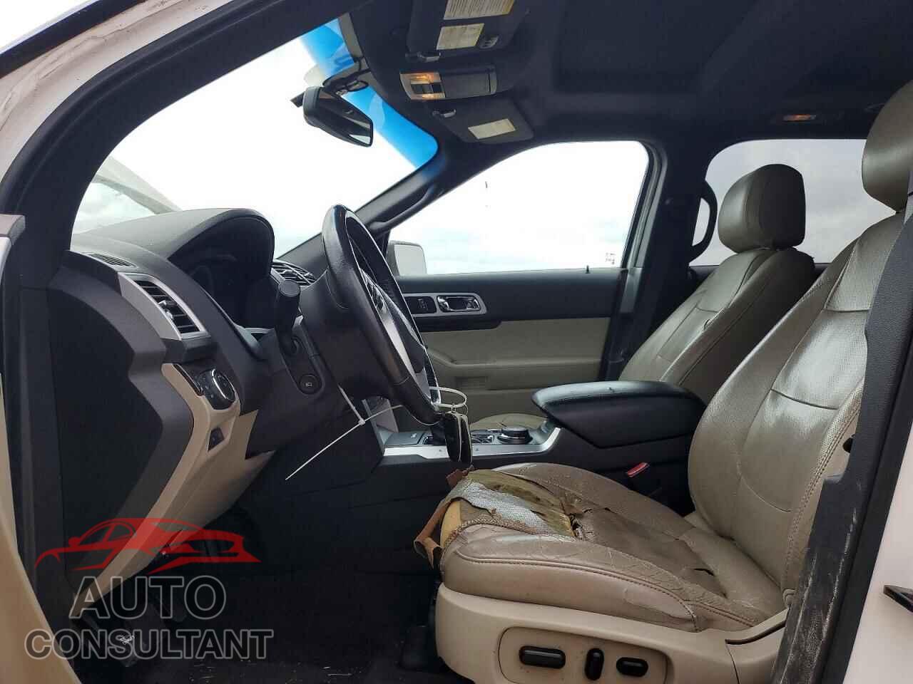 FORD EXPLORER 2011 - 1FMHK8F84BGA01442