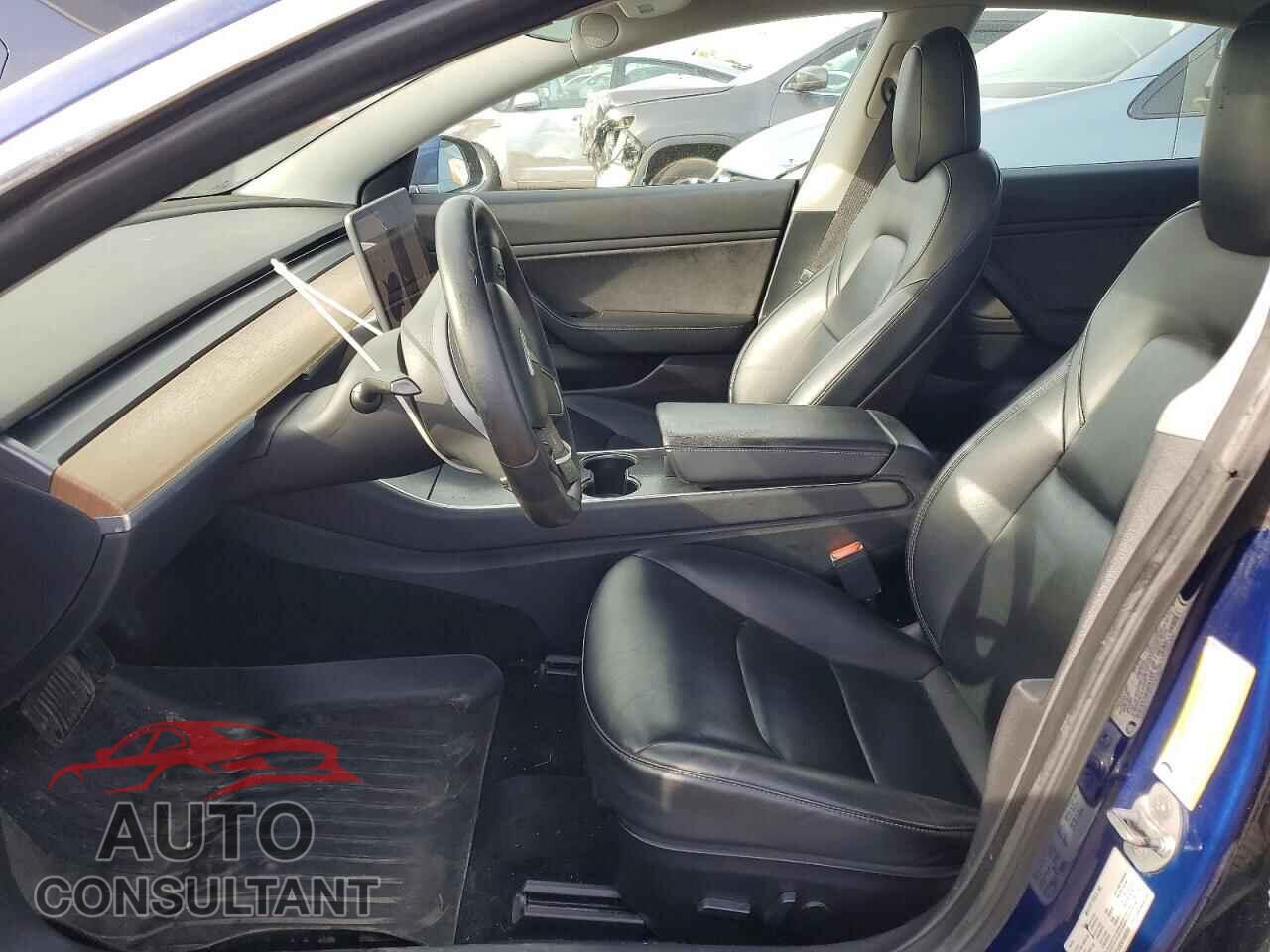 TESLA MODEL 3 2019 - 5YJ3E1EB2KF408261