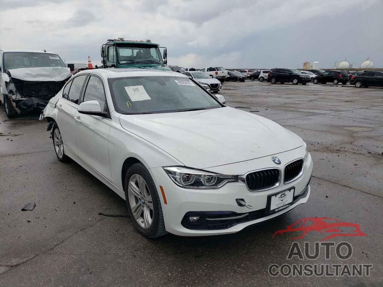 BMW 3 SERIES 2018 - WBA8B9G56JNU58257