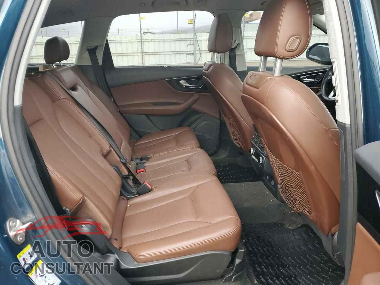 AUDI Q7 2018 - WA1LAAF77JD028791