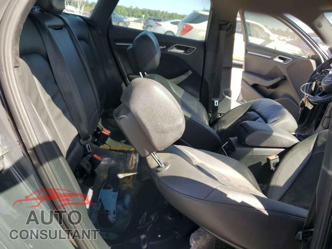 AUDI A3 2017 - WAUTPBFF9HA044842