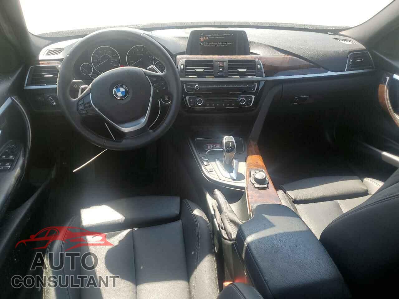 BMW 3 SERIES 2016 - WBA8E9G54GNT83297