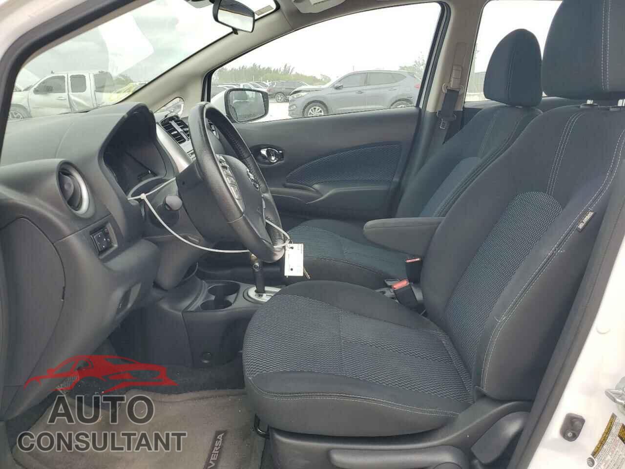 NISSAN VERSA 2015 - 3N1CE2CP4FL448372