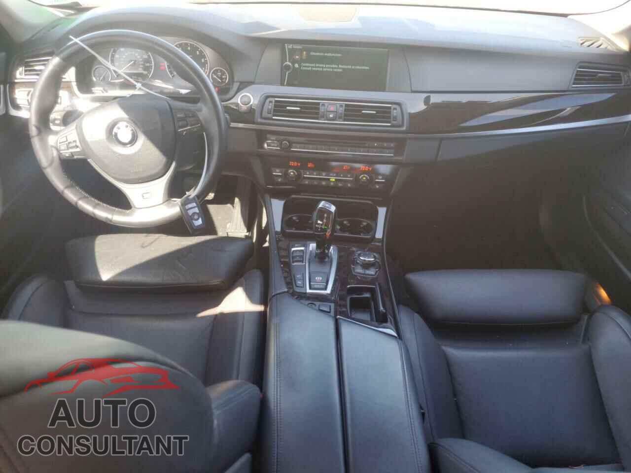 BMW 5 SERIES 2012 - WBAFR7C58CC810475