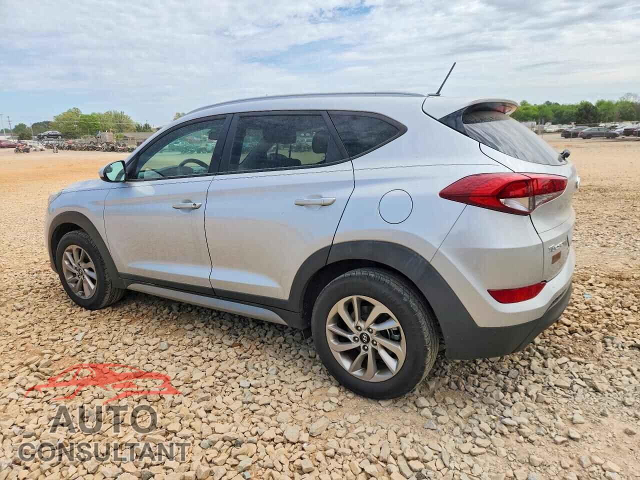 HYUNDAI TUCSON 2017 - KM8J33A42HU347795