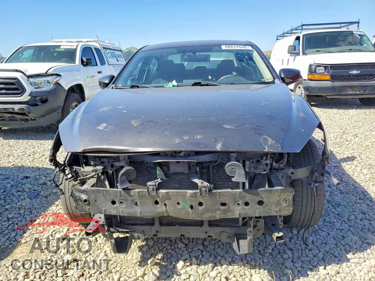 MAZDA 3 2017 - 3MZBN1U79HM153666