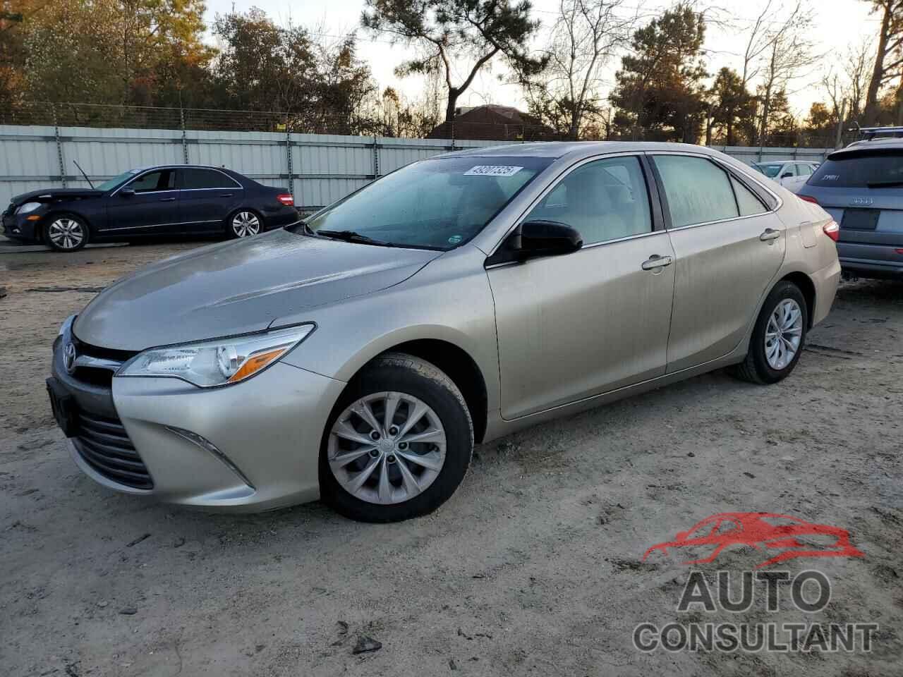 TOYOTA CAMRY 2016 - 4T4BF1FK1GR557168