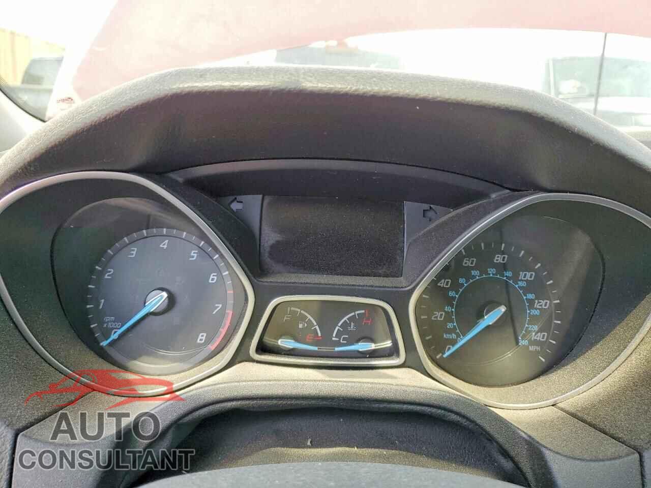 FORD FOCUS 2014 - 1FADP3K26EL106915
