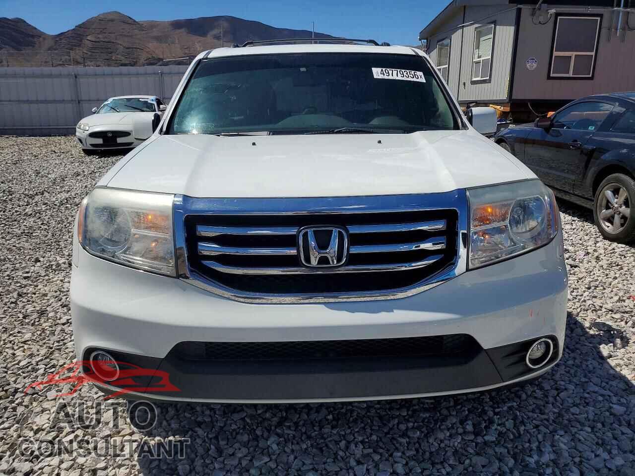 HONDA PILOT 2015 - 5FNYF3H59FB013181