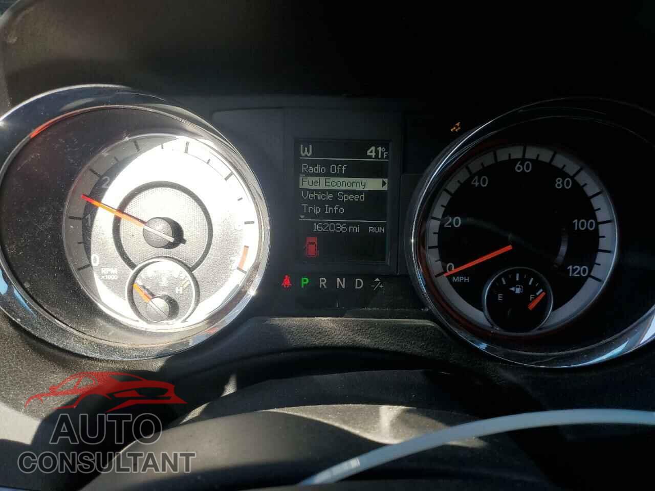 DODGE CARAVAN 2011 - 2D4RN5DG7BR683145