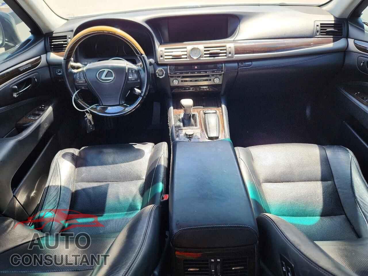 LEXUS LS500 2013 - JTHGL5EF4D5049158