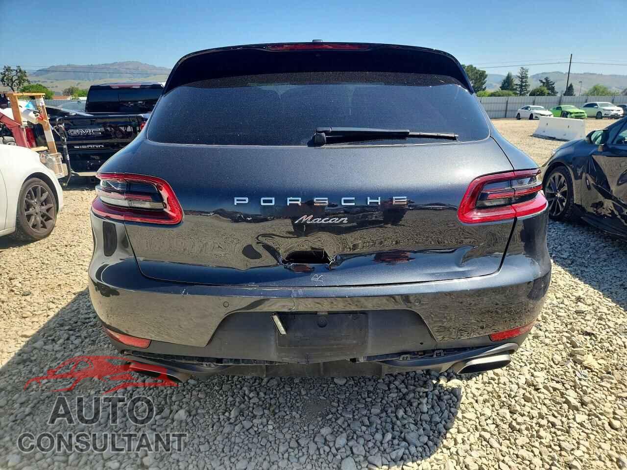 PORSCHE MACAN 2018 - WP1AA2A57JLB04989