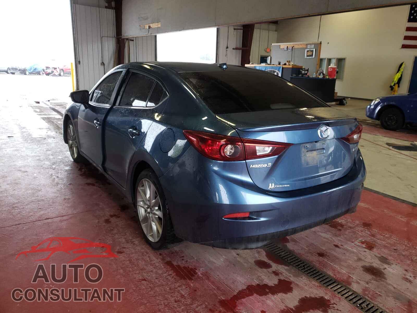 MAZDA 3 2017 - 3MZBN1V76HM121868