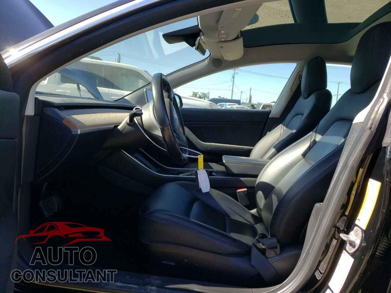 TESLA MODEL 3 2018 - 5YJ3E1EA5JF171738