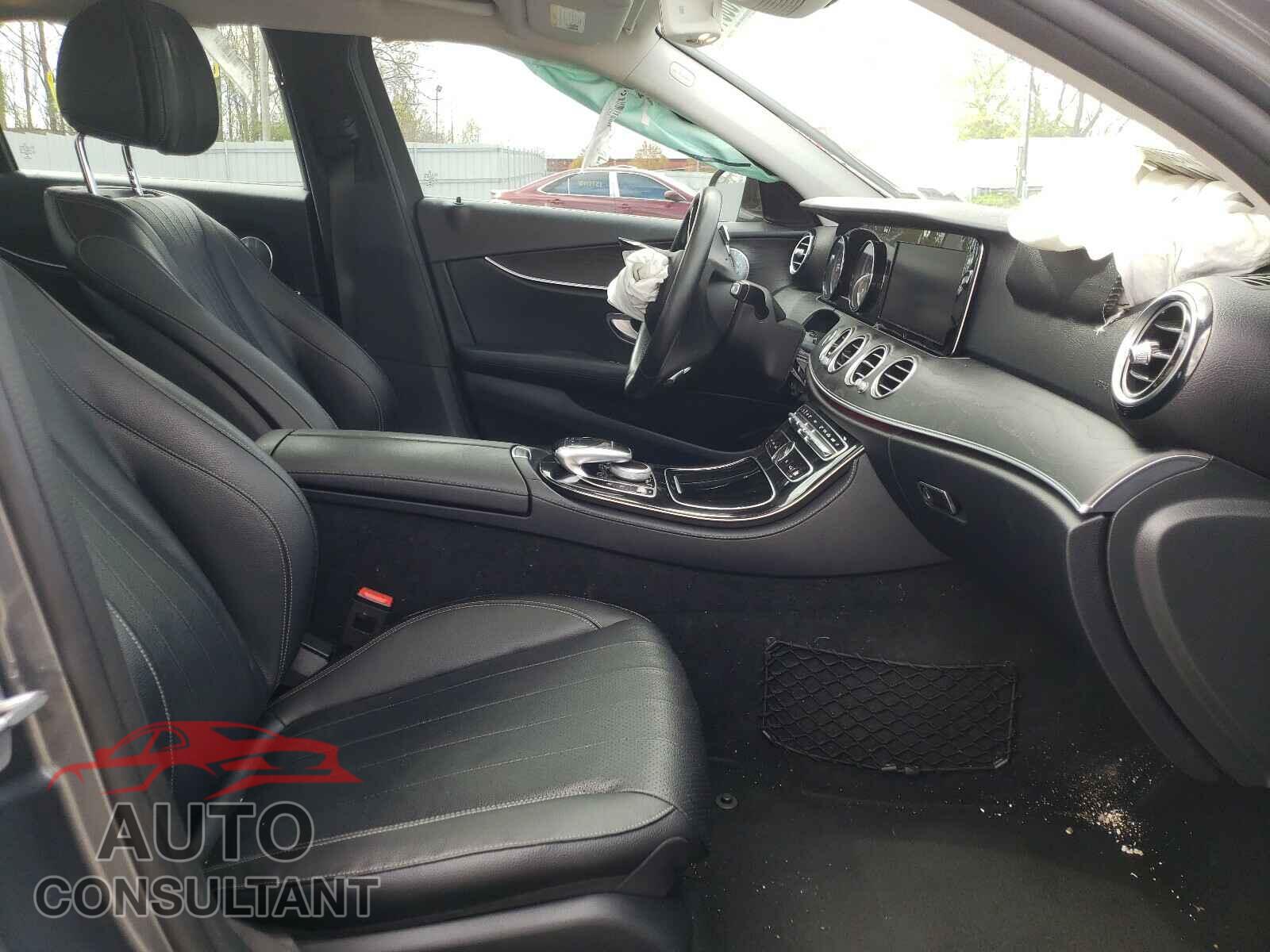 MERCEDES-BENZ E CLASS 2017 - WDDZF4KBXHA167912