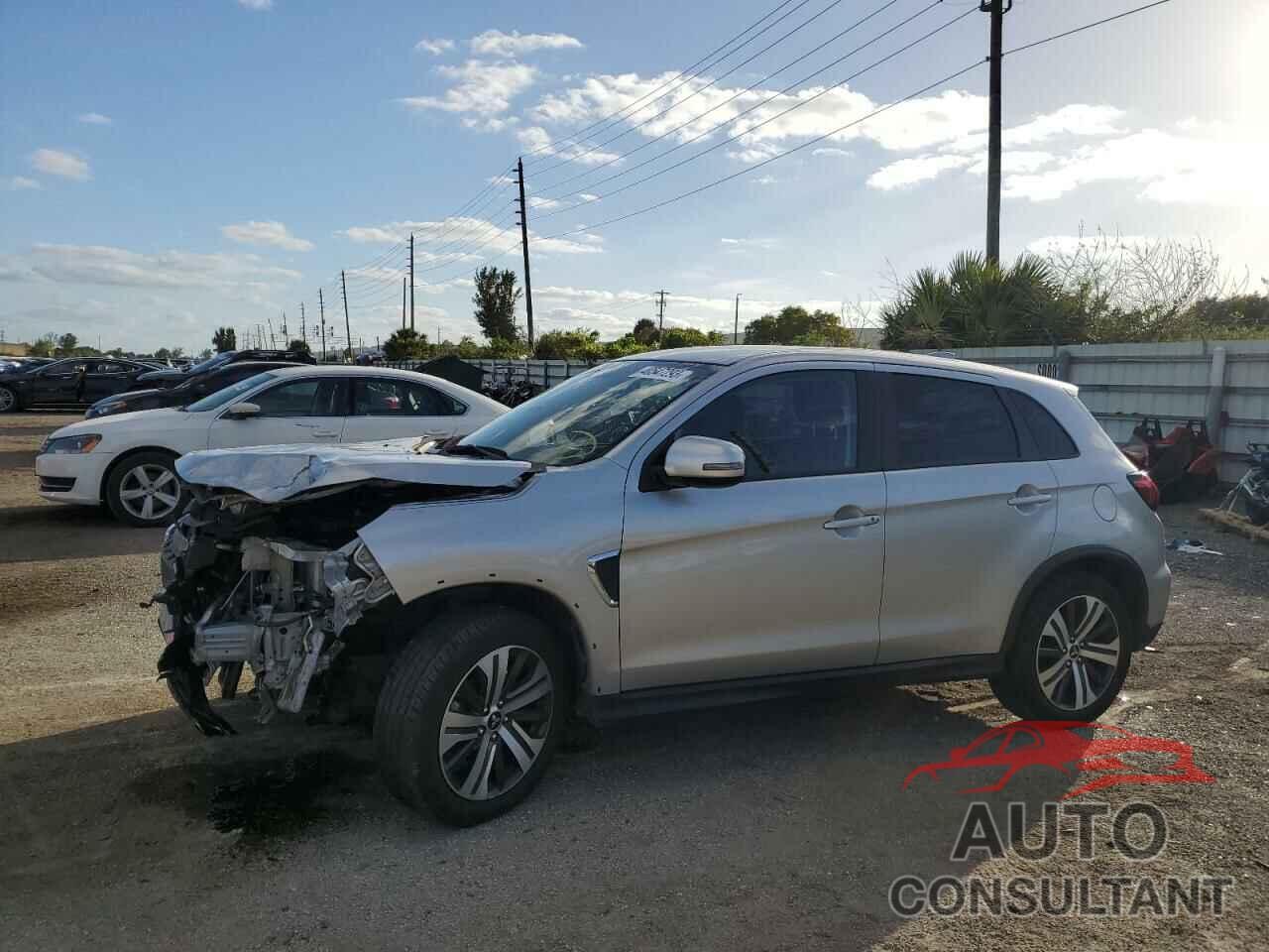 MITSUBISHI OUTLANDER 2021 - JA4ARUAU1MU017210