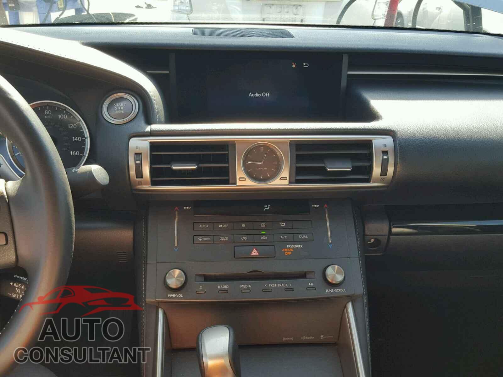 LEXUS IS 250 2015 - JTHBF1D24F5056154