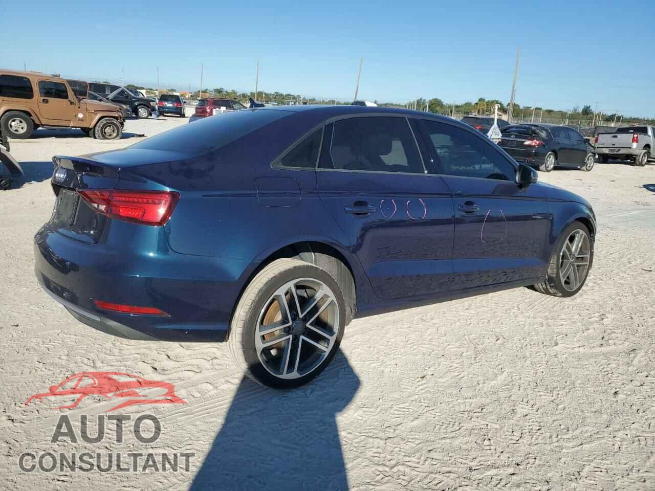 AUDI A3 2017 - WAUAUGFF5H1071291
