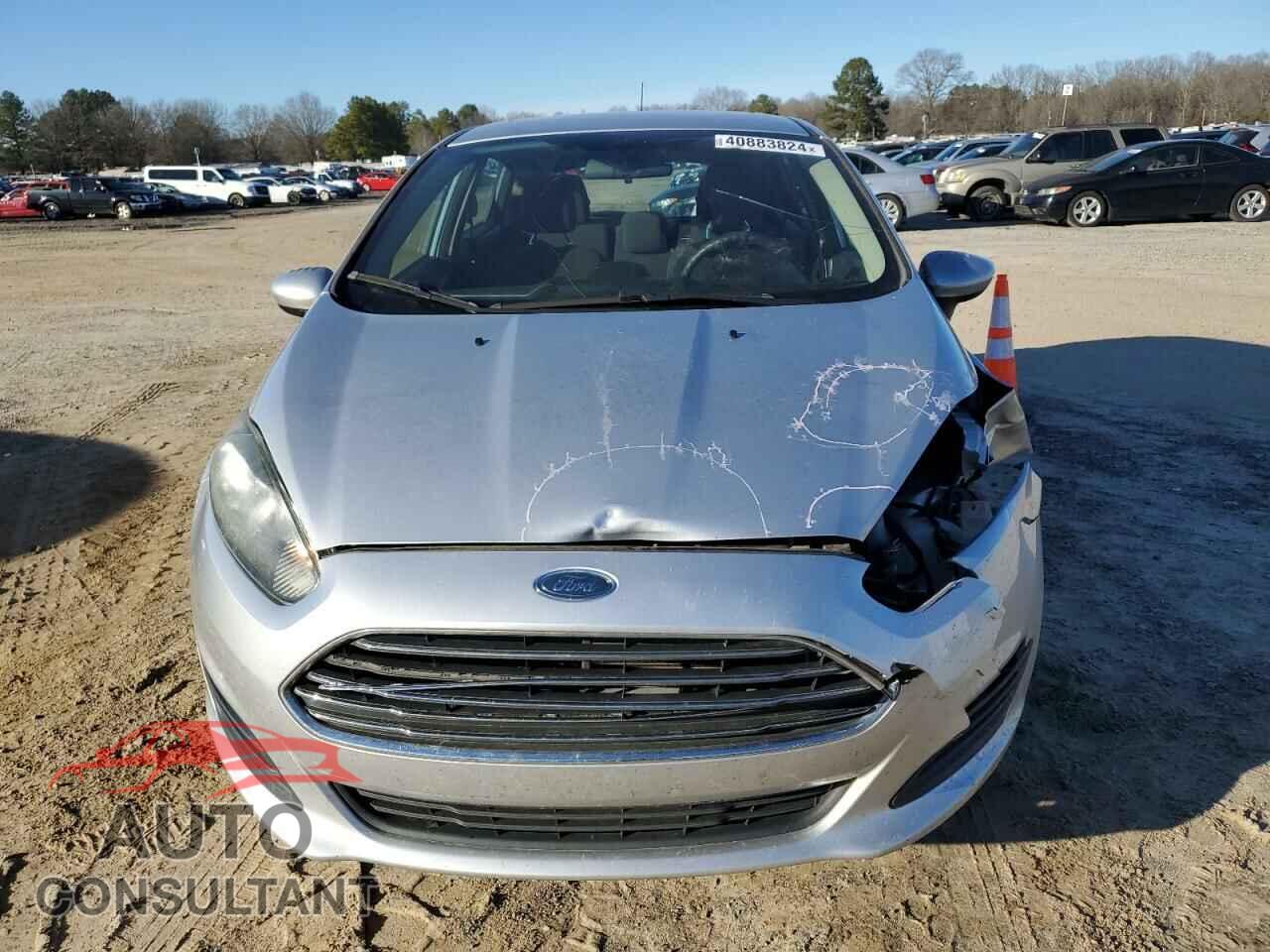 FORD FIESTA 2018 - 3FADP4EJ9JM133804