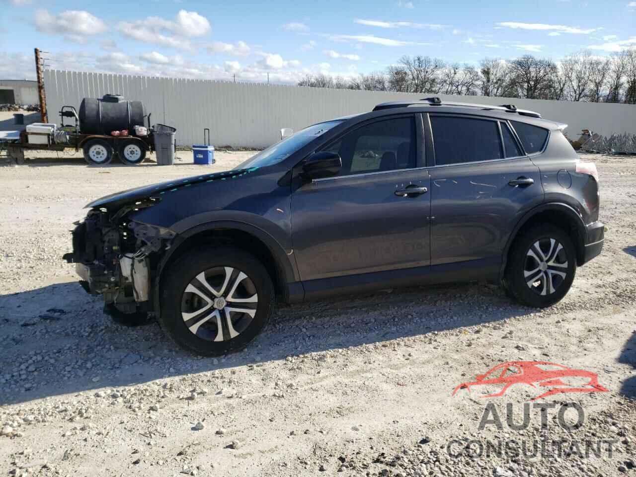 TOYOTA RAV4 2017 - JTMZFREV3HJ710742